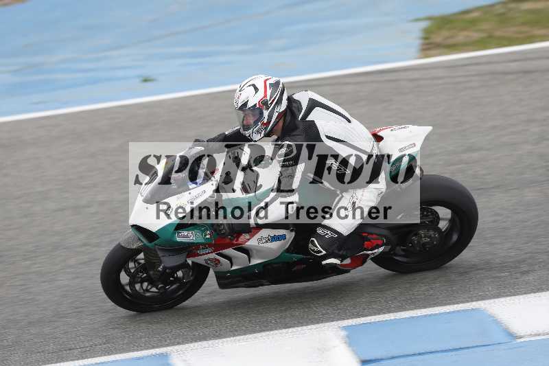 /Archiv-2025/02 28.-31.01.2025 Moto Center Thun Jerez/rot-red/11